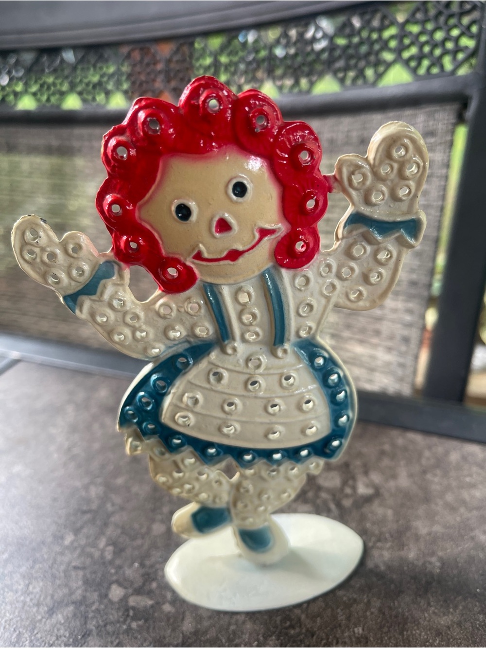 RAGGEDY ANN 6" Metal Cast Iron REVERE MFG. Vintage Earring Holder USA